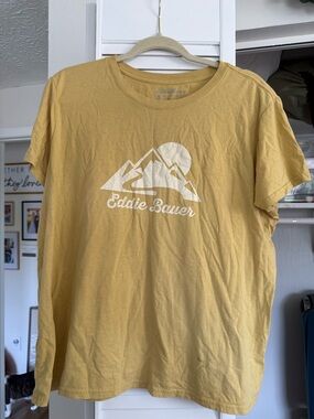 Women’s Eddie Bauer Mustard Yellow Graphic Crewneck Tee